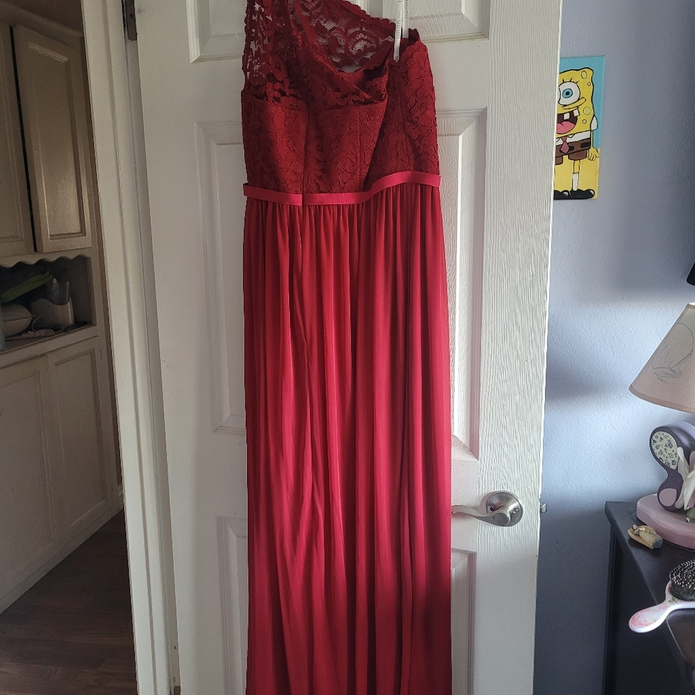 David"s Bridal off the shoulder candy apple red dress brand new with tags.